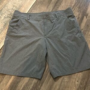 Men’s under armour heatgear golf shorts